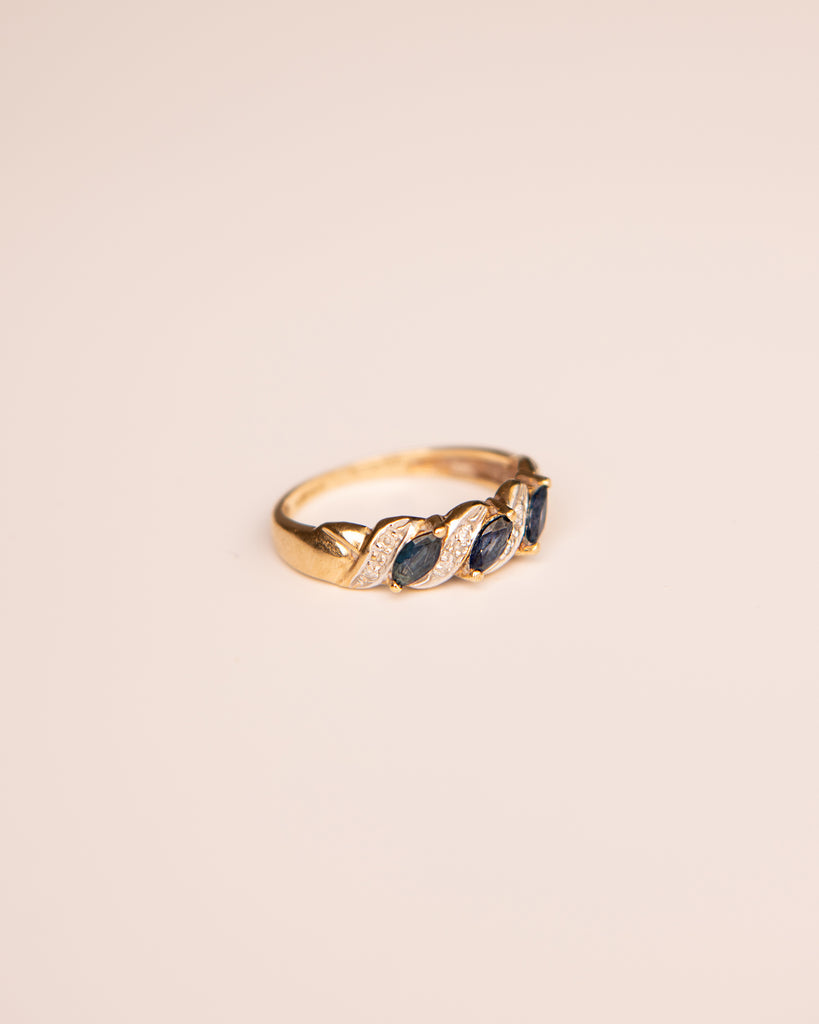 Juno 9ct Gold Vintage Diamond & Sapphire Ring
