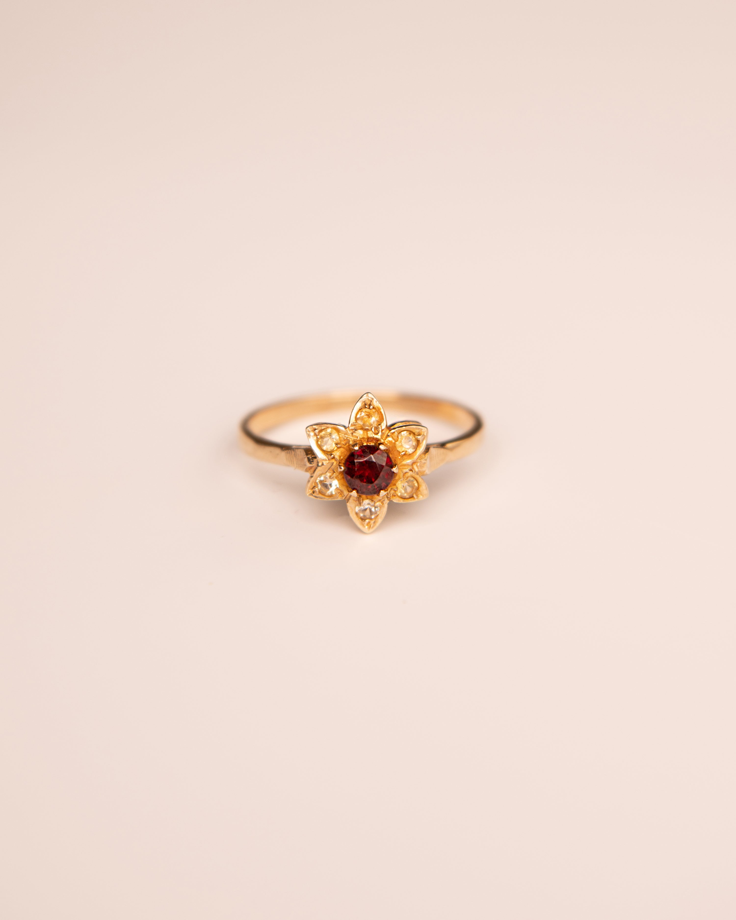 Dahlia 9ct Gold Garnet Flower Ring