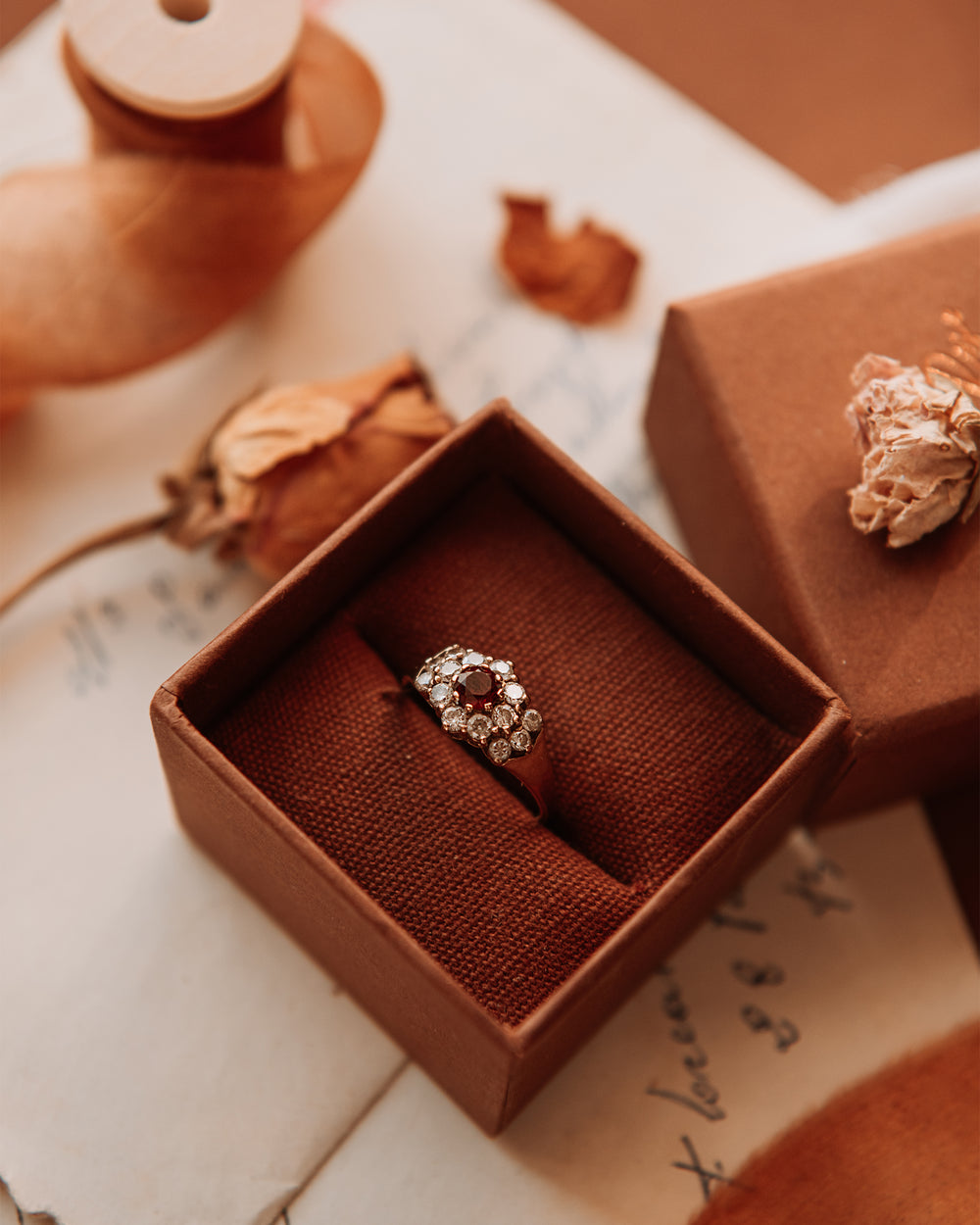 Fleur 9ct Gold Garnet Cluster Ring