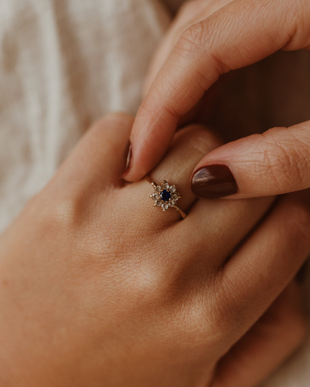 Fauna 1979 9ct Gold Sapphire Ring