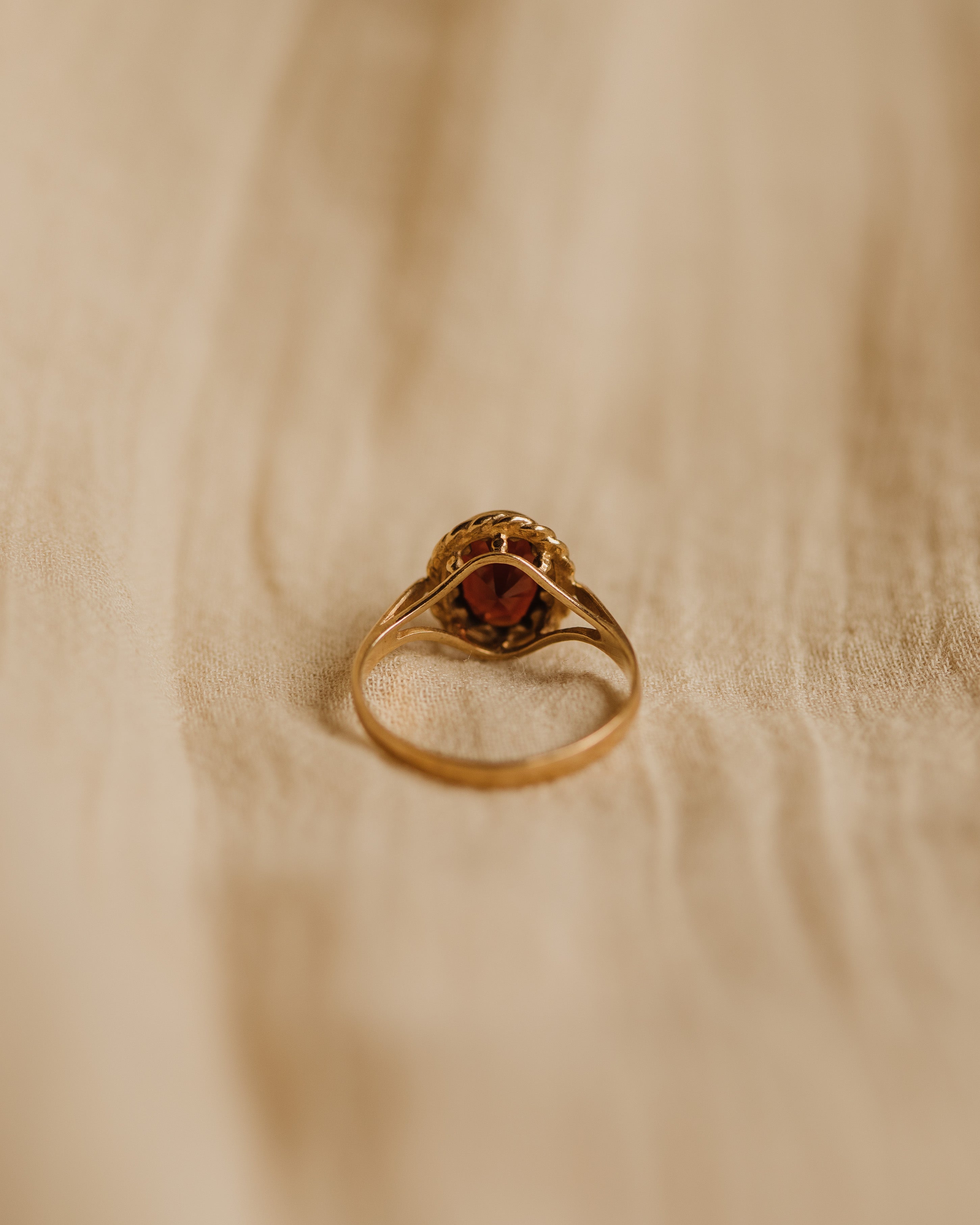 Doreen 1988 9ct Gold Garnet Ring
