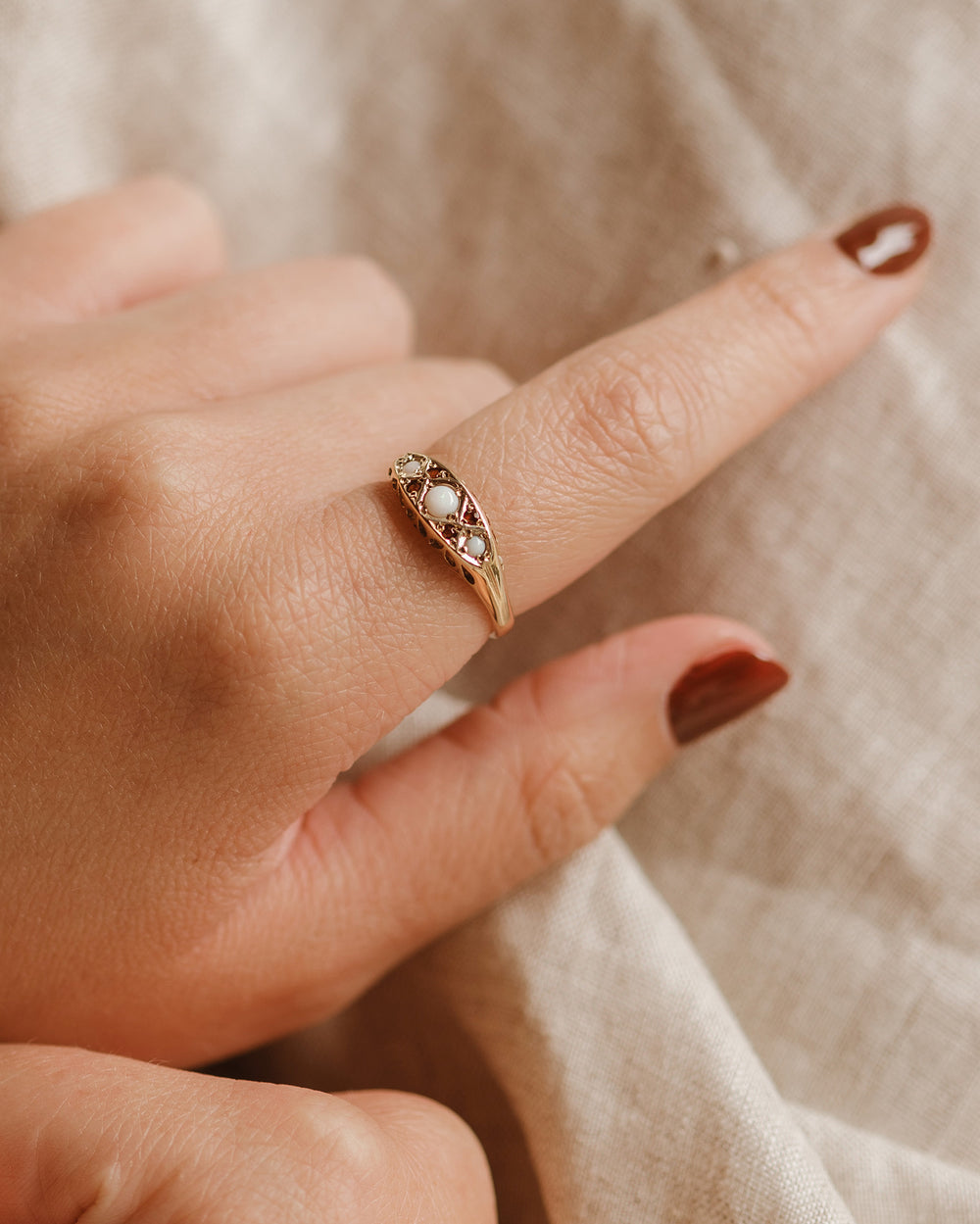 Hester 9ct Gold Opal & Garnet Ring