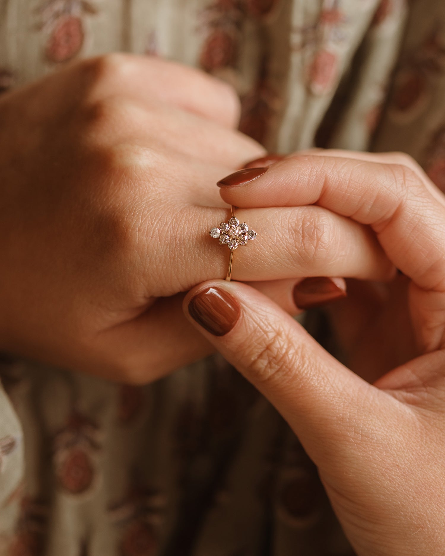 Image of Chloe 9ct Gold Cluster Ring