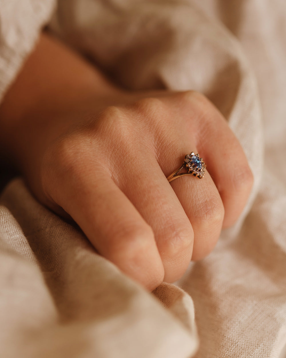 Selma 9ct Gold Tanzanite Ring