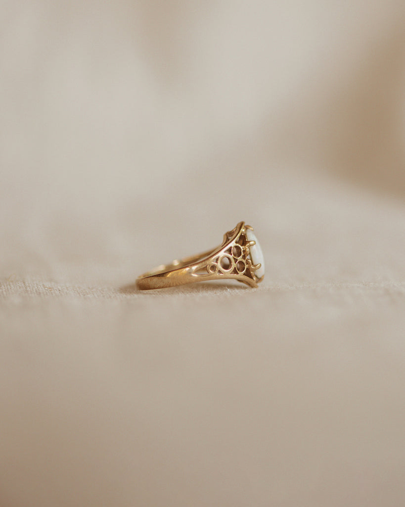 Beulah 9ct Gold Opal Ring