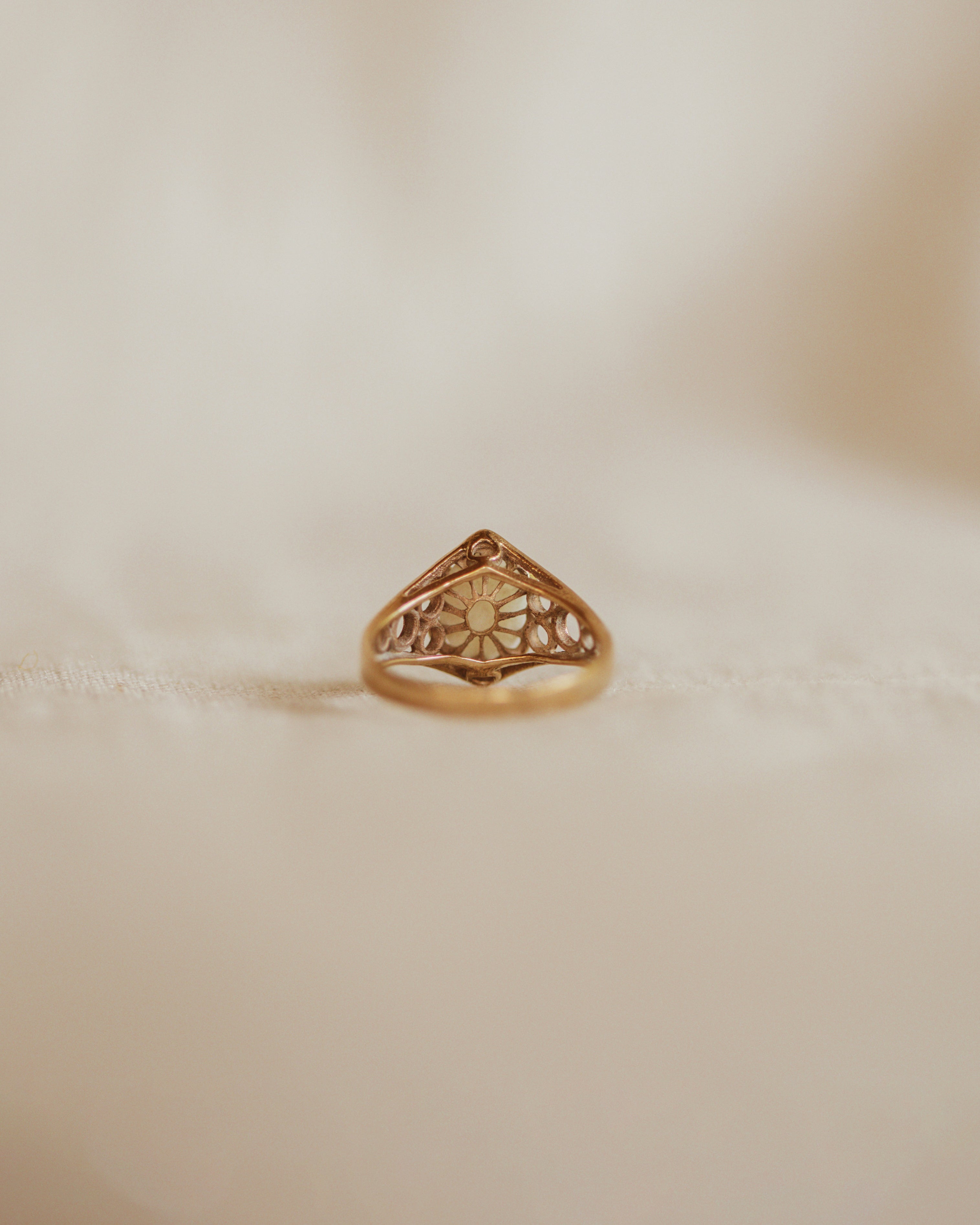 Beulah 9ct Gold Opal Ring