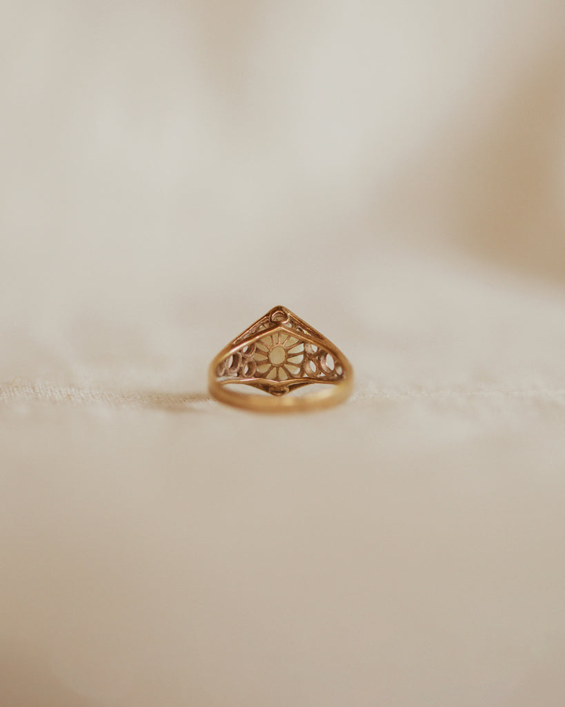 Beulah 9ct Gold Opal Ring