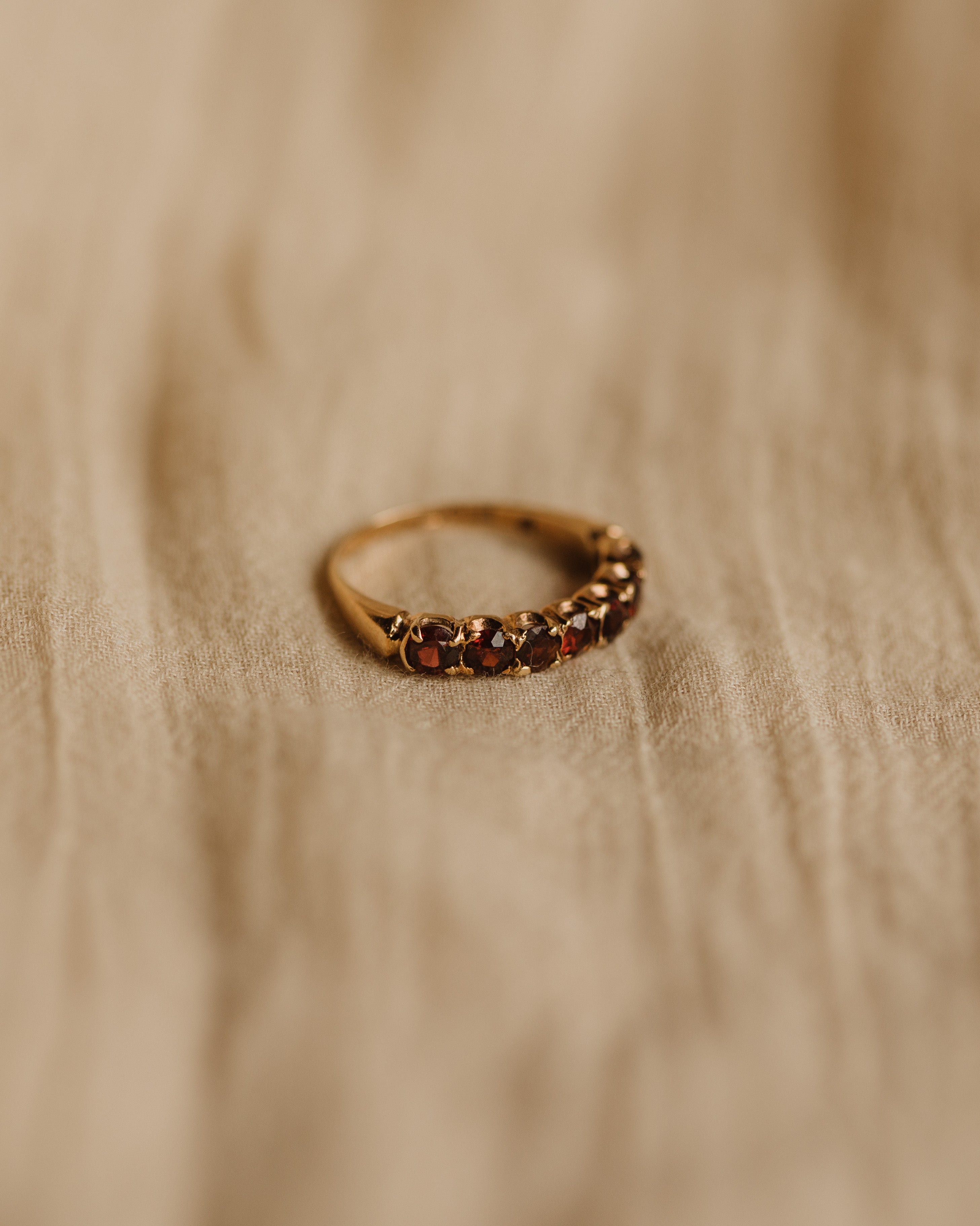Zadie Vintage 9ct Gold Garnet Ring