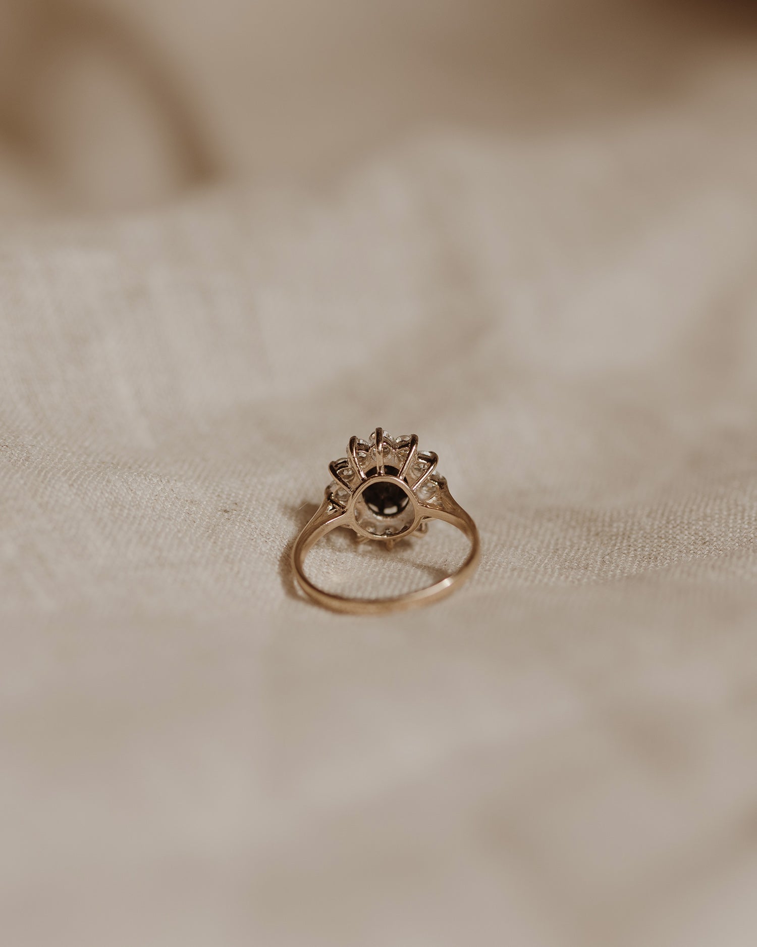 Camilla 9ct Gold Sapphire Ring