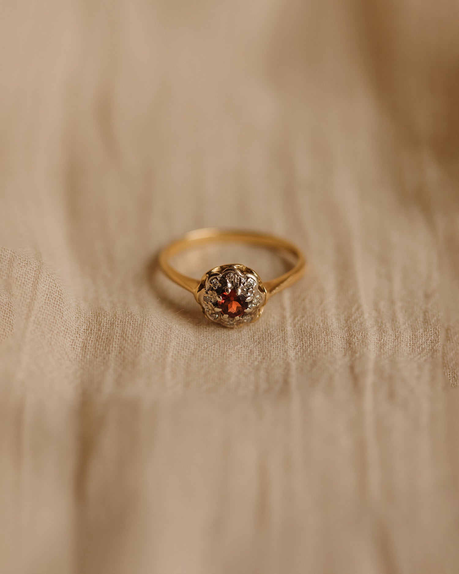 Nancy Vintage 18ct Gold Garnet & Diamond Ring