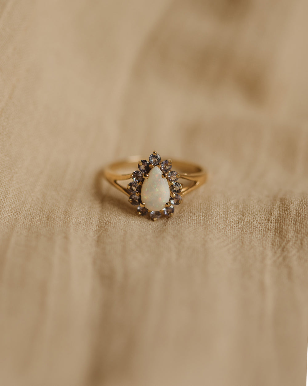 Alta Vintage 9ct Gold Opal & Tanzanite Ring