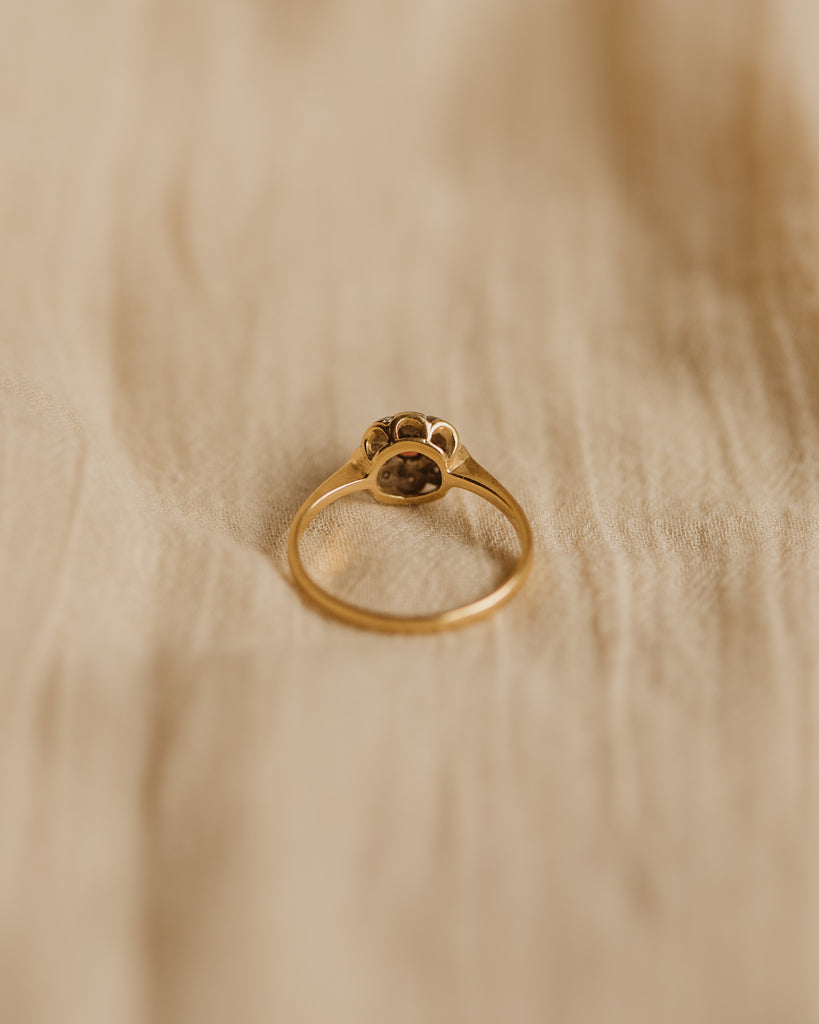 Nancy Vintage 18ct Gold Garnet & Diamond Ring
