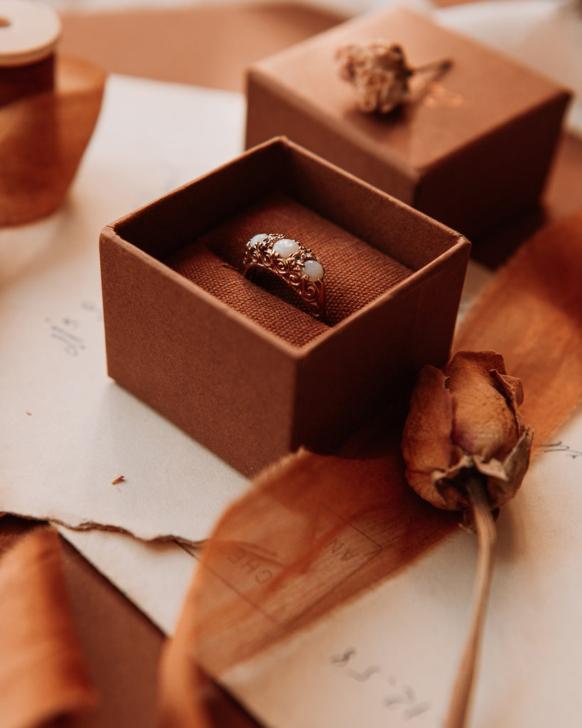 Daphne 9ct Gold Opal Ring