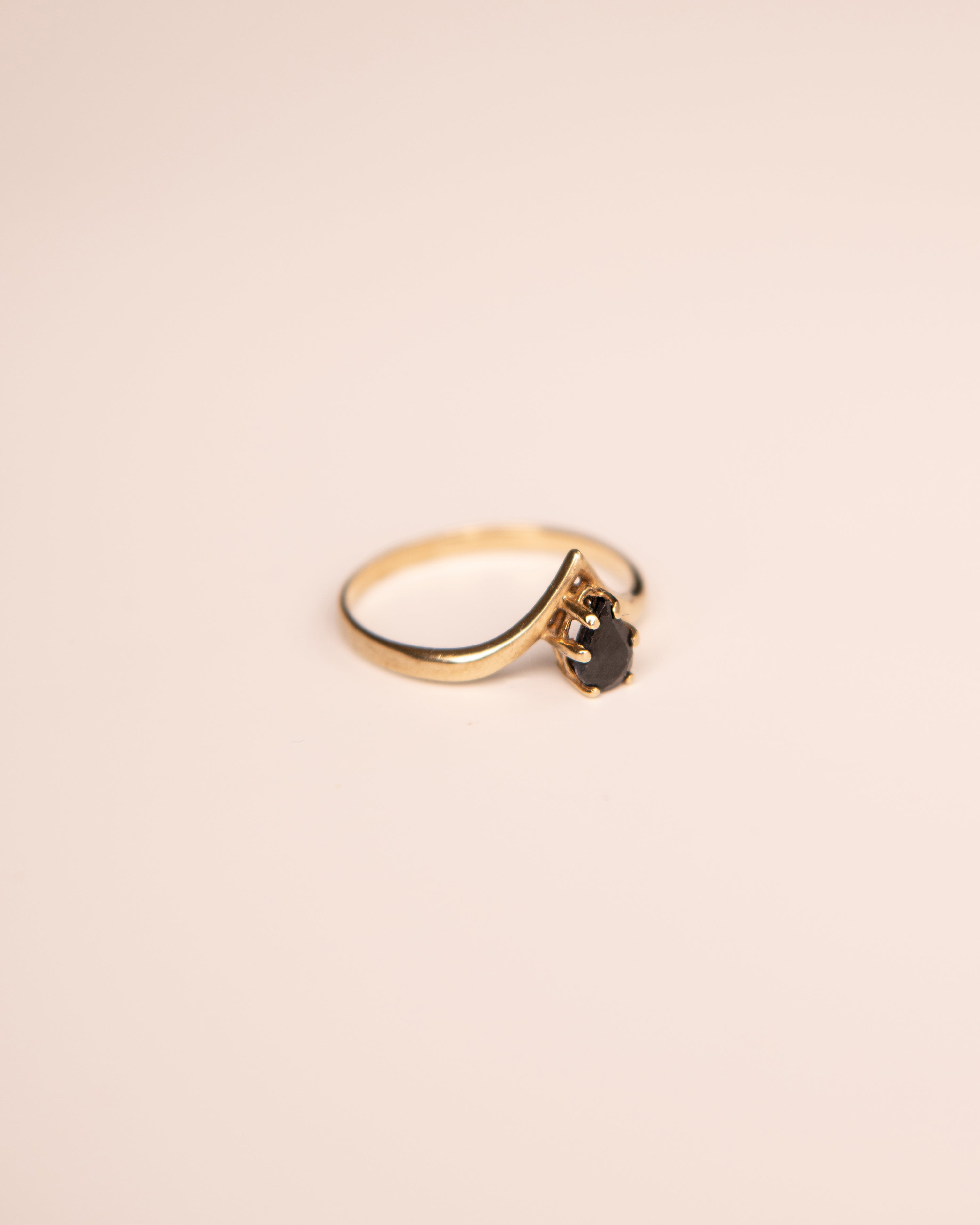 Ines 9ct Gold Sapphire Wishbone Ring